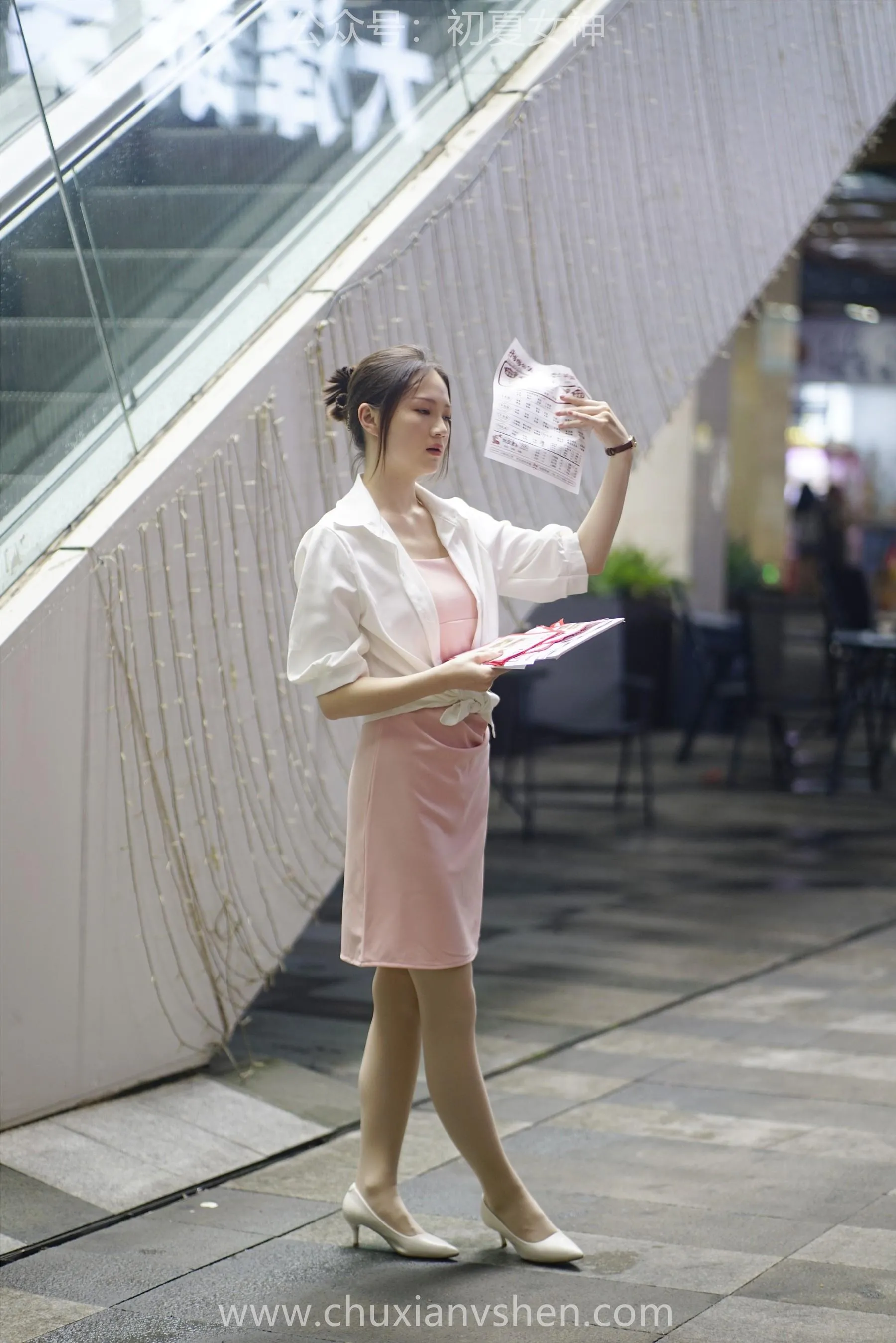 初夏女神 NO.066 大发 周末兼职 [226P]插图
